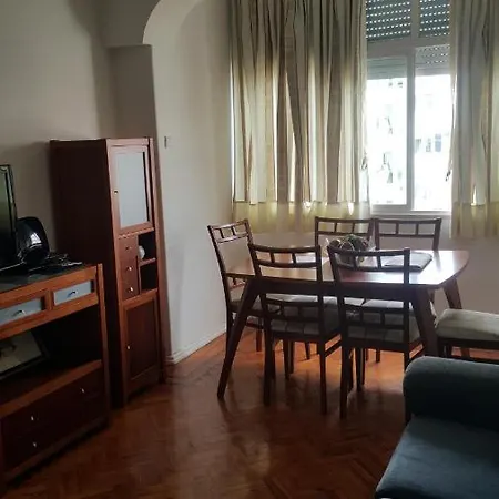 Almirante 48 Two Bedroom Daire *