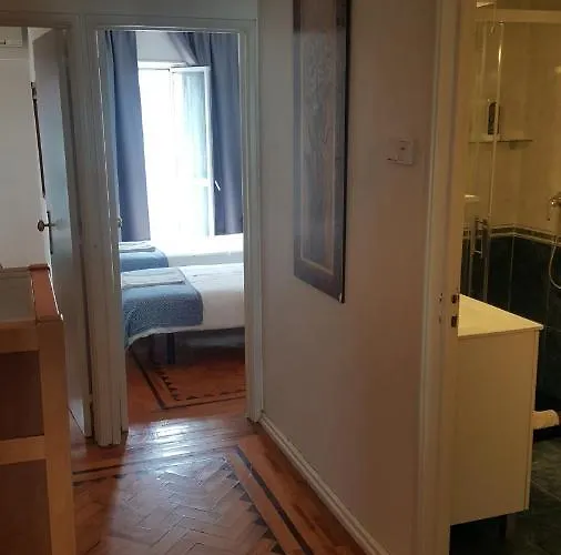 아파트 Almirante 48 Two Bedroom 리스본