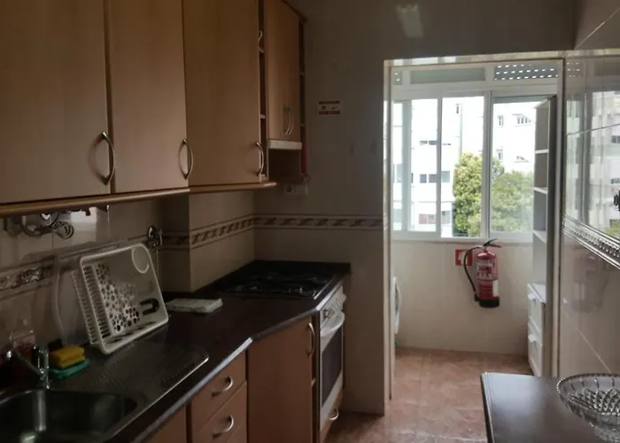 Almirante 48 Two Bedroom * 리스본