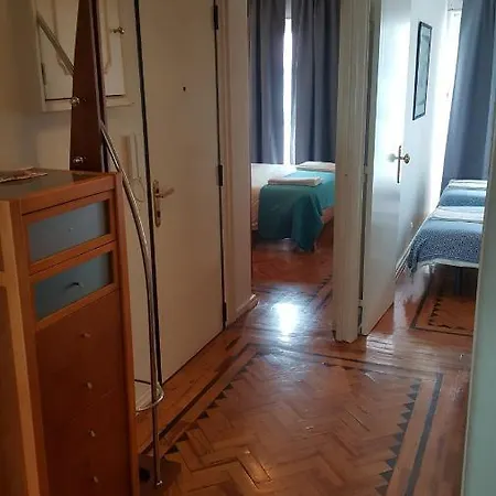 Almirante 48 Two Bedroom 아파트 *