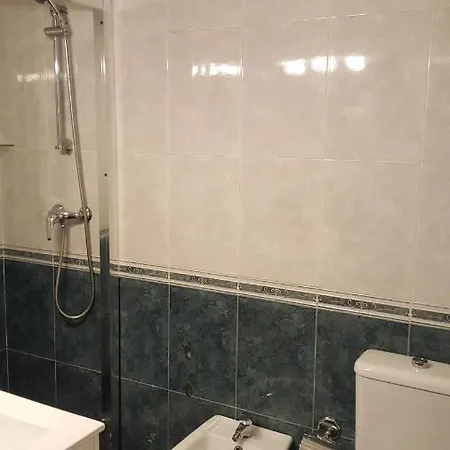 Almirante 48 Two Bedroom 아파트 *